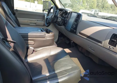 2008 Chevrolet Silverado 1500 Work Truck z USA, uszkodzony, nr VIN 1GCEC14X38Z323430